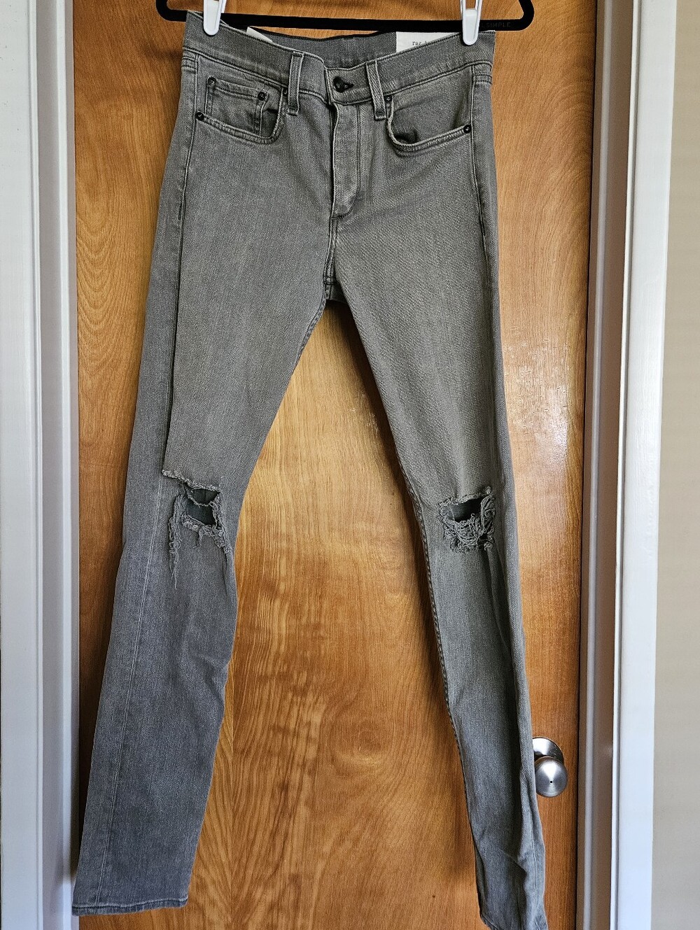 rag & bone Grey Distressed Skinny Jeans Busted Knees - Size 30